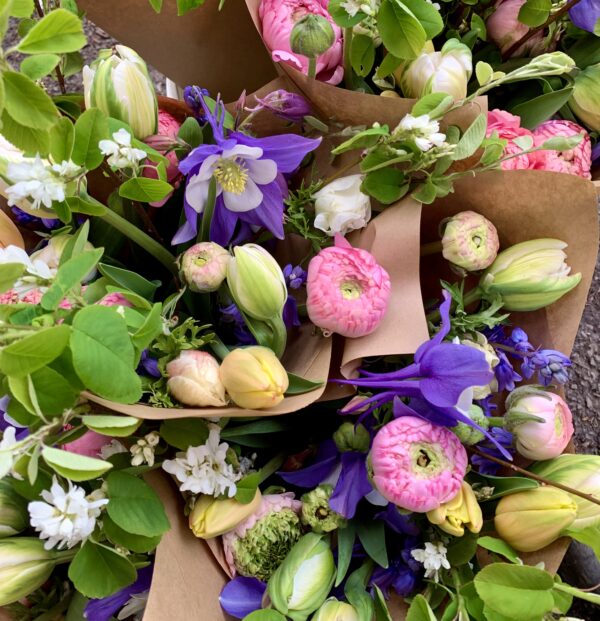 spring bouquet subscription