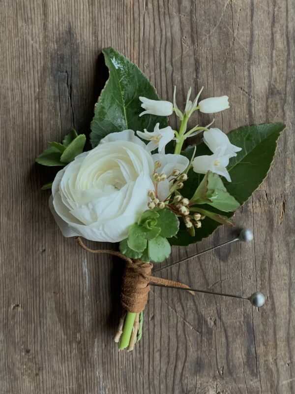 Ranunculus boutonniere