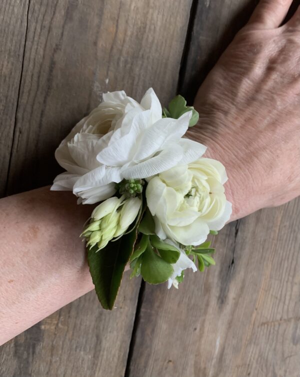wrist corsage